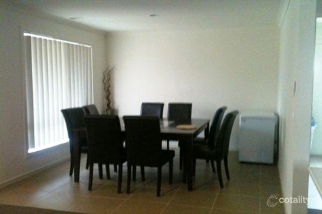 Property photo of 3 Woburn Crescent Manor Lakes VIC 3024