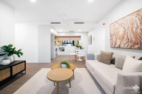 19 Railway Tce, Milton, QLD 4064