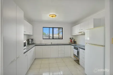 Property photo of 11 Culhene Court Beaconsfield QLD 4740