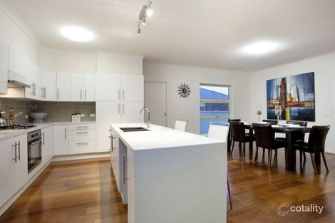 Property photo of 5 Wood Duck Court Langwarrin VIC 3910