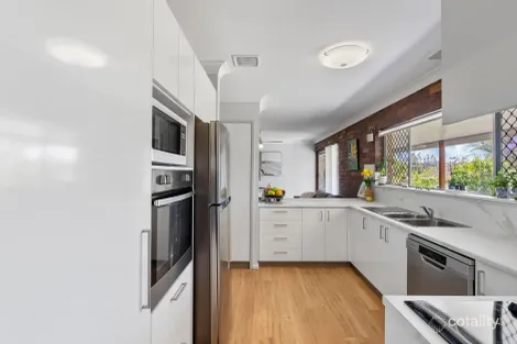 Property photo of 2 Plucks Road Arana Hills QLD 4054