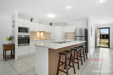 Property photo of 20 Rushcutters Court Sandstone Point QLD 4511