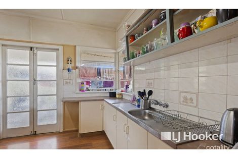 Property photo of 36 Robert Street Forest Hill QLD 4342