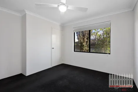 Property photo of 20 Hinxman Drive Ellenbrook WA 6069
