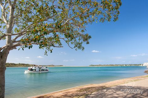 Property photo of 64 Shorehaven Drive Noosaville QLD 4566