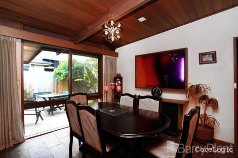 Property photo of 15 Elmhurst Road Gladstone Park VIC 3043