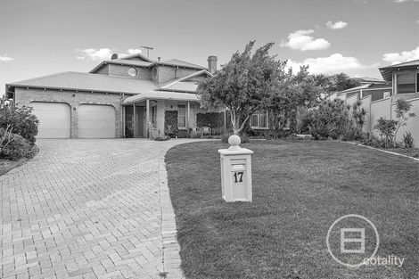 Property photo of 17 Bascombe Rise Hillarys WA 6025
