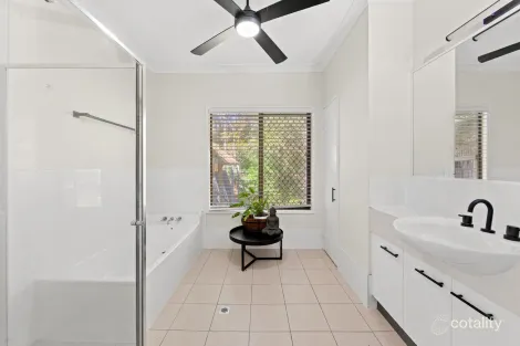 Property photo of 72 Gardiner Road Waterford QLD 4133