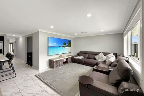 Property photo of 20 Circinus Street Austral NSW 2179