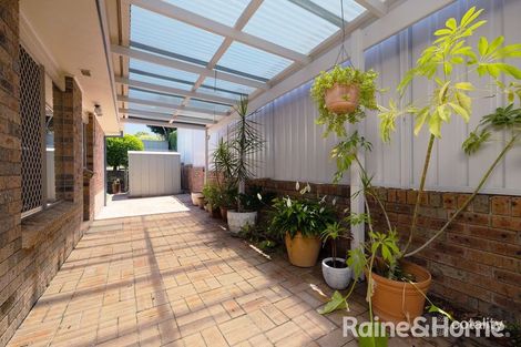 Property photo of 2/15 Monarch Crescent Valentine NSW 2280