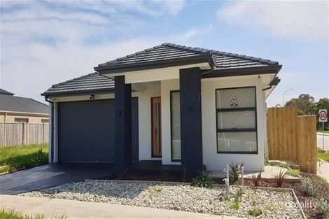 Property photo of 2 Copper Beech Road Beaconsfield VIC 3807