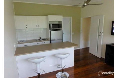 2a/65 Sandford St, St Lucia, QLD 4067