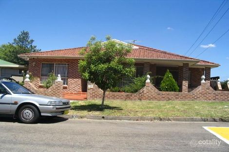 30 Queen St, Guildford West, NSW 2161