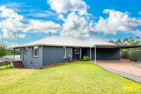 Property photo of 2 Rodd Close Singleton Heights NSW 2330