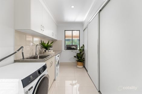 Property photo of 16 Parkway Drive Highfields QLD 4352