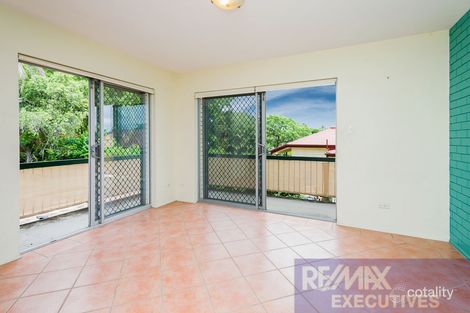 Property photo of 2/15 Annie Street Camp Hill QLD 4152