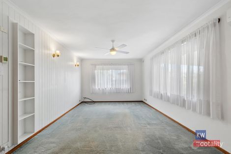 Property photo of 32 Spring Court Morwell VIC 3840