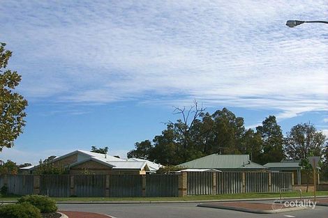 2 Nyinda Ent, South Guildford, WA 6055
