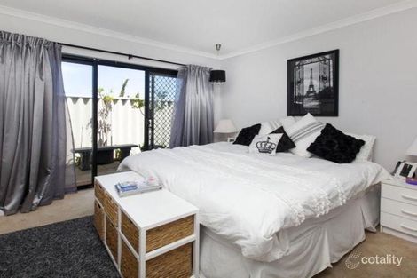 Property photo of 5 Dilkera Place Quinns Rocks WA 6030