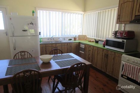 Property photo of 16 Hunter Road Nords Wharf NSW 2281