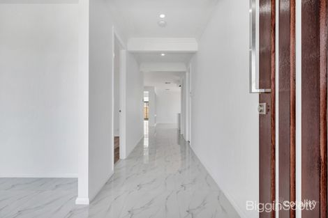 Property photo of 38 Hallinan Street Tarneit VIC 3029