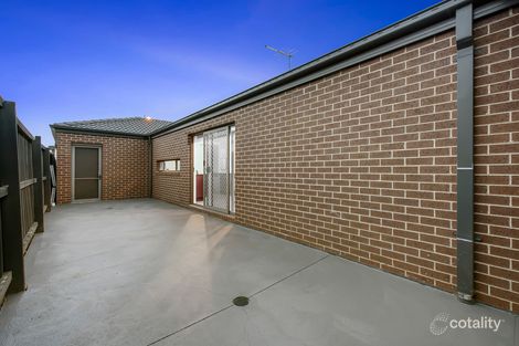 Property photo of 30 Sunningdale Drive Hillside VIC 3037