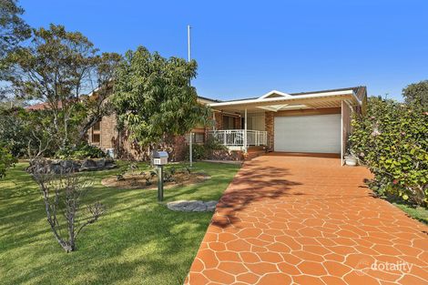 Property photo of 11 Kindarun Close Killarney Vale NSW 2261