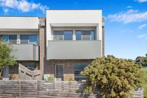 Property photo of 25/24 Healesville Loop Craigieburn VIC 3064