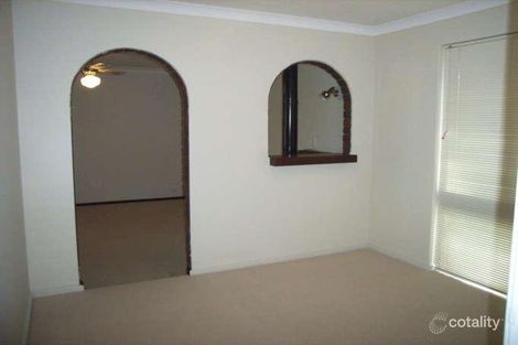 Property photo of 2 Dandaloo Crescent Wanneroo WA 6065