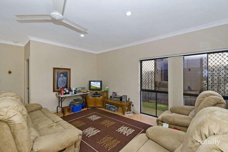 Property photo of 28 Tussock Crescent Elanora QLD 4221