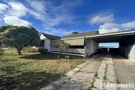 Property photo of 50 Hennessy Street Horsham VIC 3400