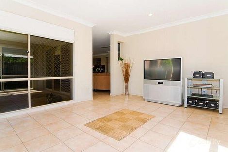 Property photo of 76 Claremont Parade Forest Lake QLD 4078