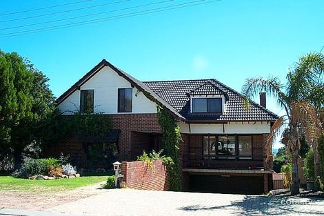 3 Woonona Pl, Kallaroo, WA 6025