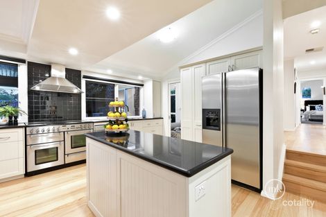 Property photo of 3 Pindari Drive St Helena VIC 3088