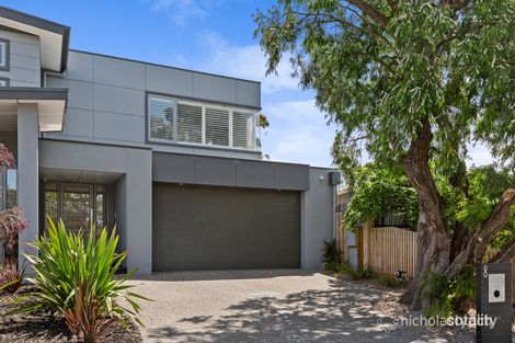 8 Campbell Gr, Mornington, VIC 3931