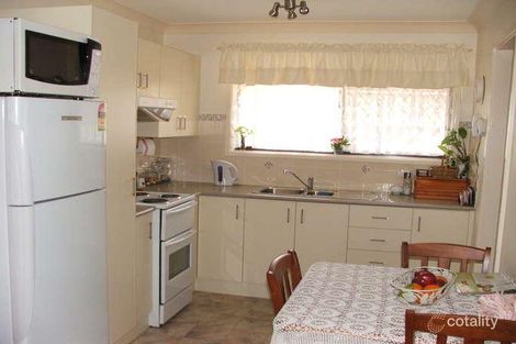 Property photo of 1/8 Illoura Street Hillvue NSW 2340
