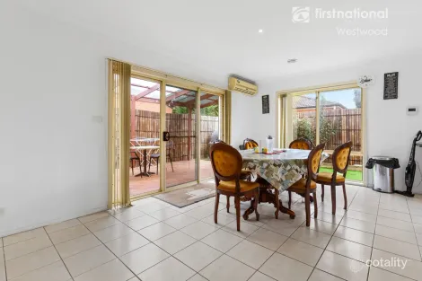 Property photo of 15 Everwin Drive Werribee VIC 3030