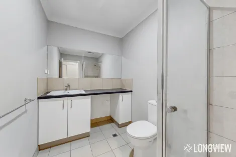 Property photo of 2/34-36 Hawthorn Road Doveton VIC 3177