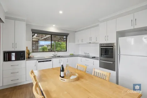 Property photo of 8 Bryan Avenue Colac VIC 3250