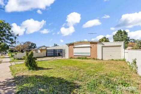 Property photo of 4 Rosewarne Crescent Davoren Park SA 5113