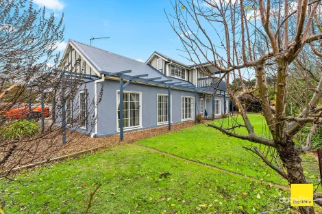 Property photo of 4 Scott Street Bungendore NSW 2621