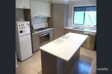 Property photo of 2 Levanter Cove Mernda VIC 3754