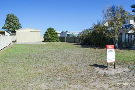 2 Captain Sturt Pde, Hindmarsh Island, SA 5214