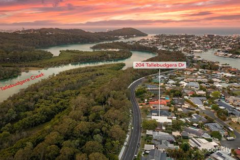 Property photo of 204 Tallebudgera Drive Palm Beach QLD 4221