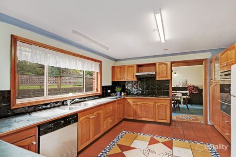 Property photo of 16 Roselands Avenue Wyoming NSW 2250