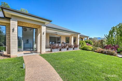 Property photo of 11 Walnut Grove Bright VIC 3741