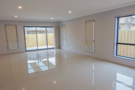 Property photo of 40 Raspberry Crescent Schofields NSW 2762