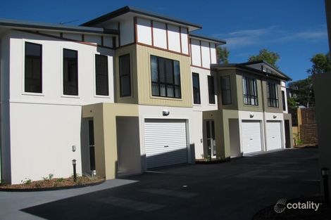 Property photo of 1/25 Roberts Street South Gladstone QLD 4680