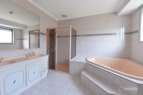 Property photo of 52 Marriot Road Keilor Downs VIC 3038