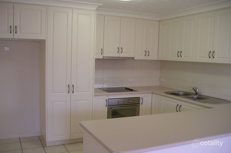 Property photo of 2/68 Holberton Street Rockville QLD 4350